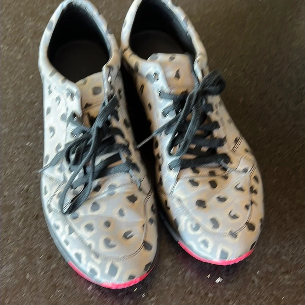 Gucci Leopard Print Athletic Shoes in Gray, Black & Pink